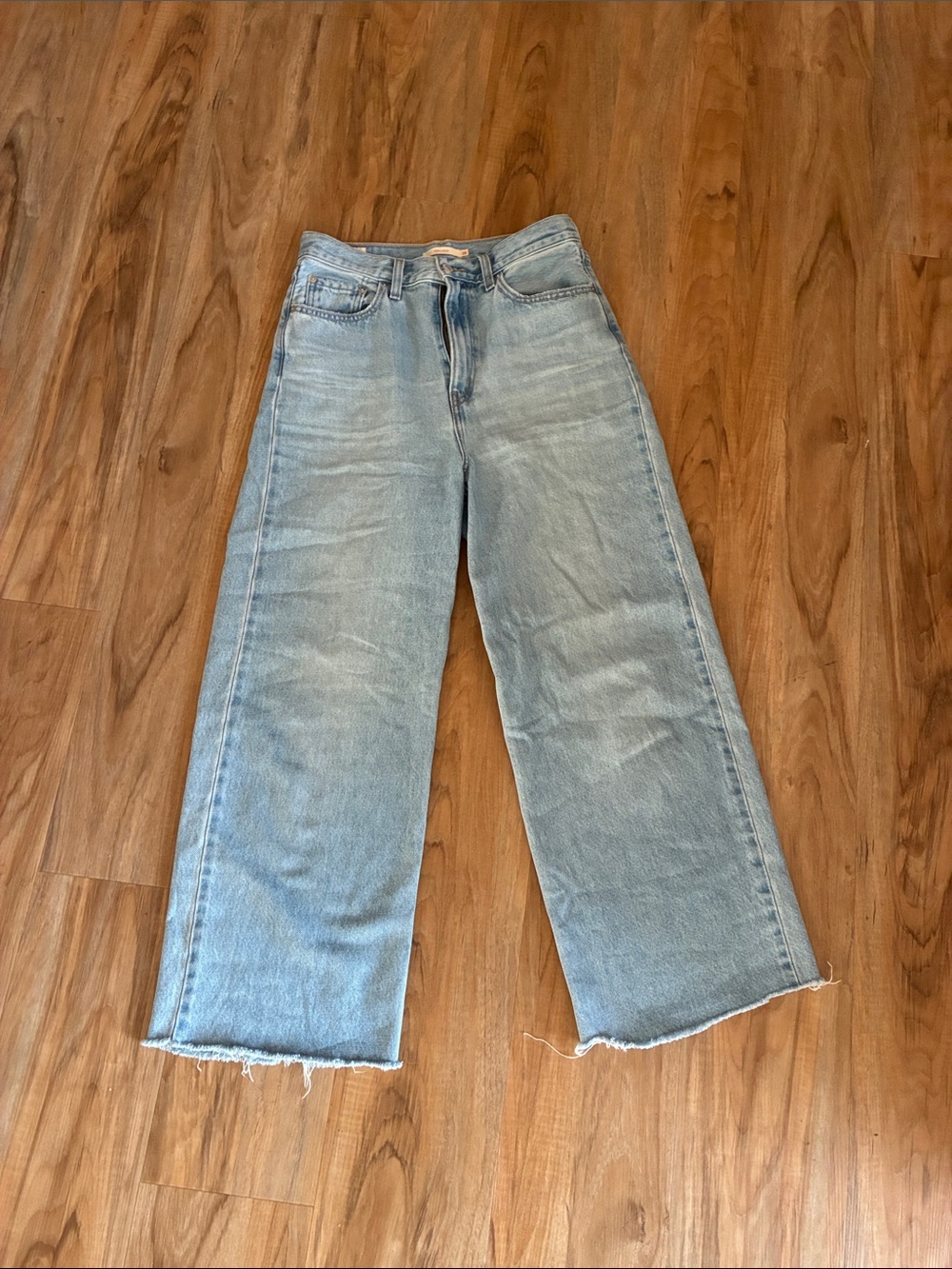 Levi’s Wide Leg Light Blue Jeans